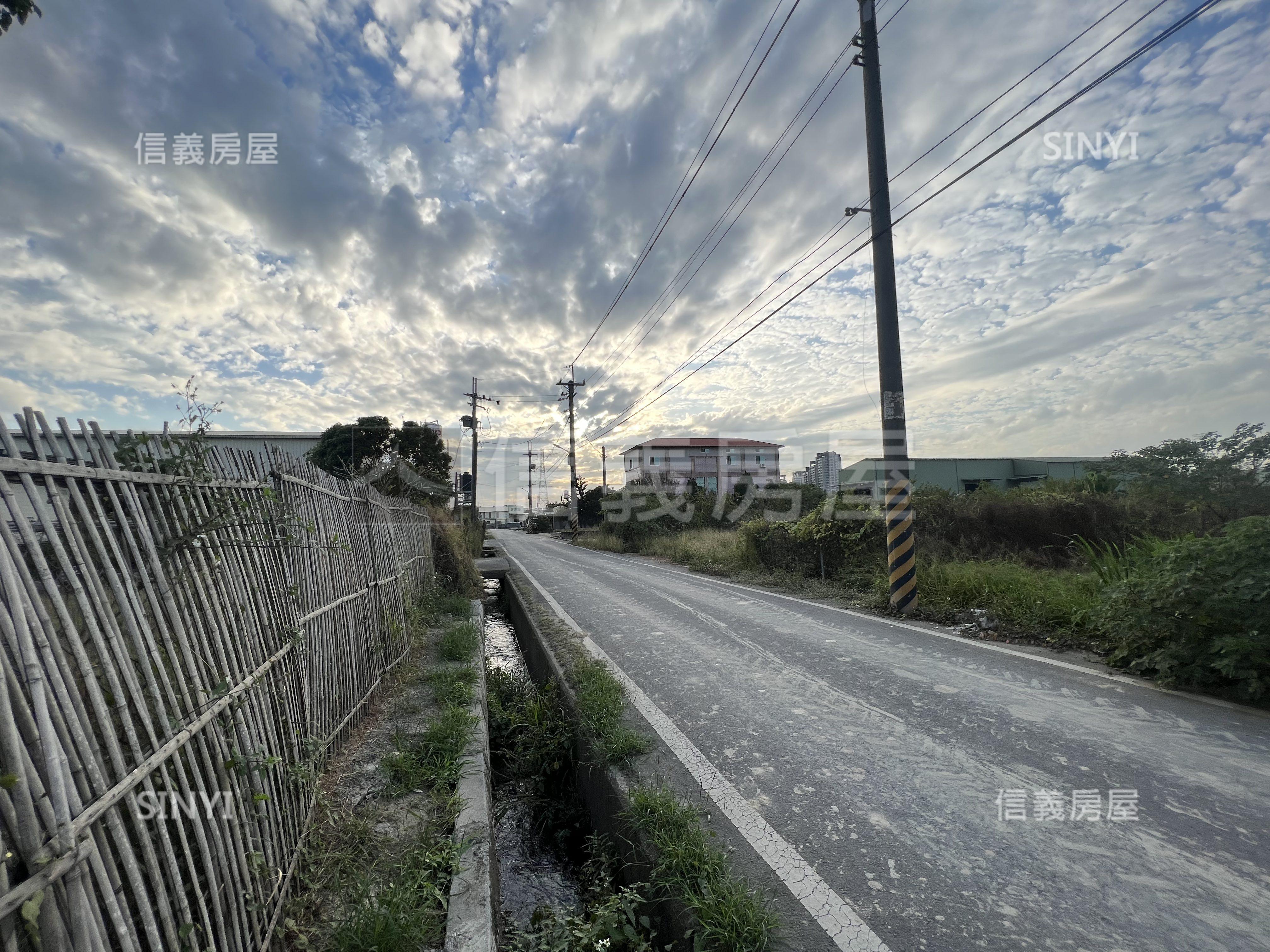 鳥松區都計內大地坪農地房屋室內格局與周邊環境