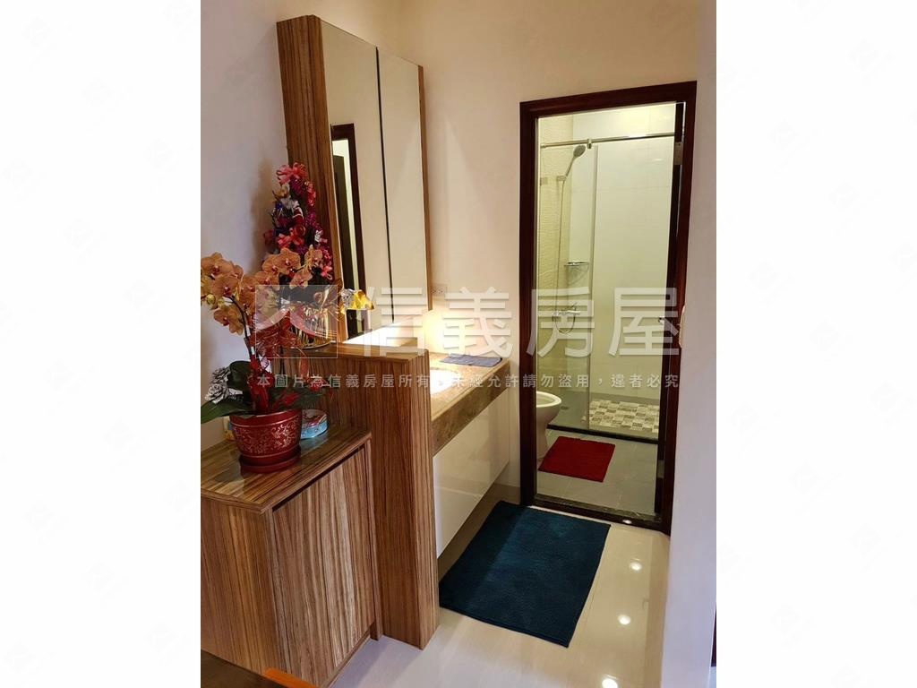 面大東公園典雅兩房平車房屋室內格局與周邊環境