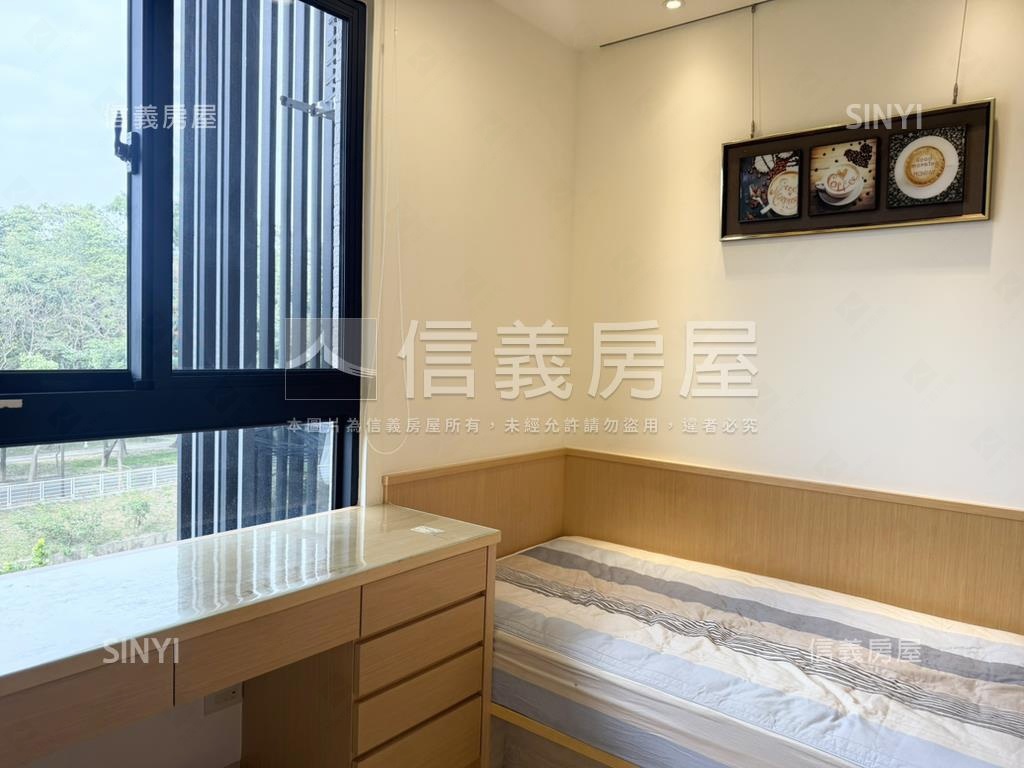 面大東公園典雅兩房平車房屋室內格局與周邊環境