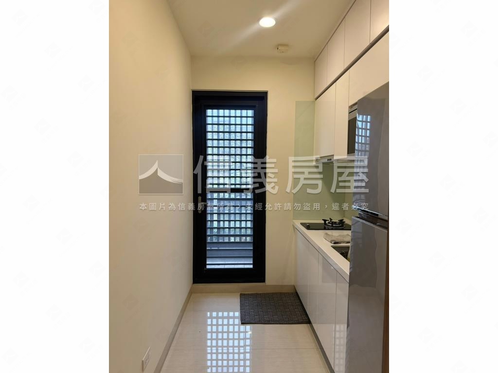 面大東公園典雅兩房平車房屋室內格局與周邊環境