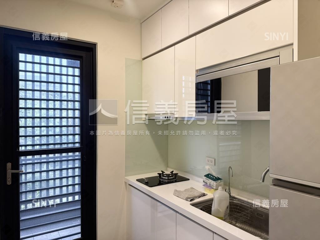 面大東公園典雅兩房平車房屋室內格局與周邊環境