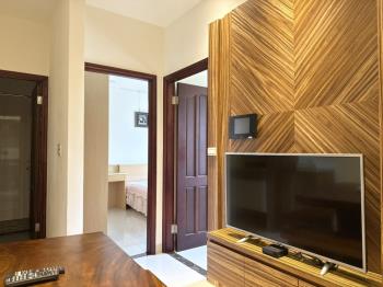 面大東公園典雅兩房平車