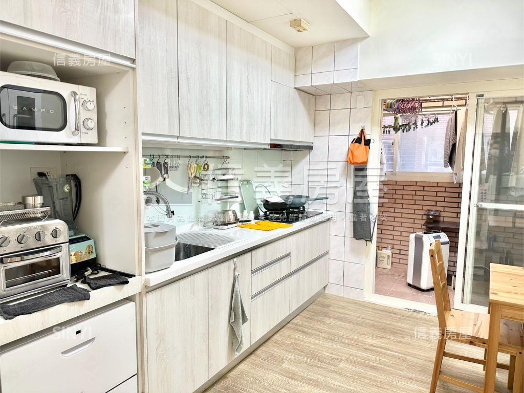 花廣美裝潢～溫馨２房房屋室內格局與周邊環境