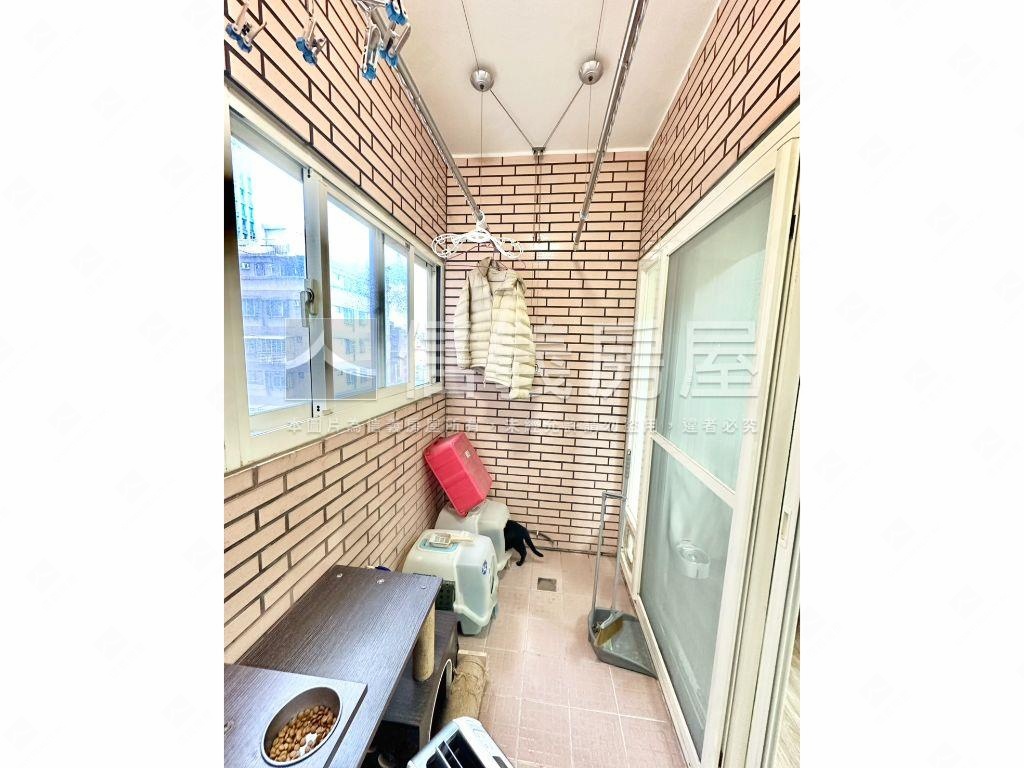 花廣美裝潢～溫馨２房房屋室內格局與周邊環境