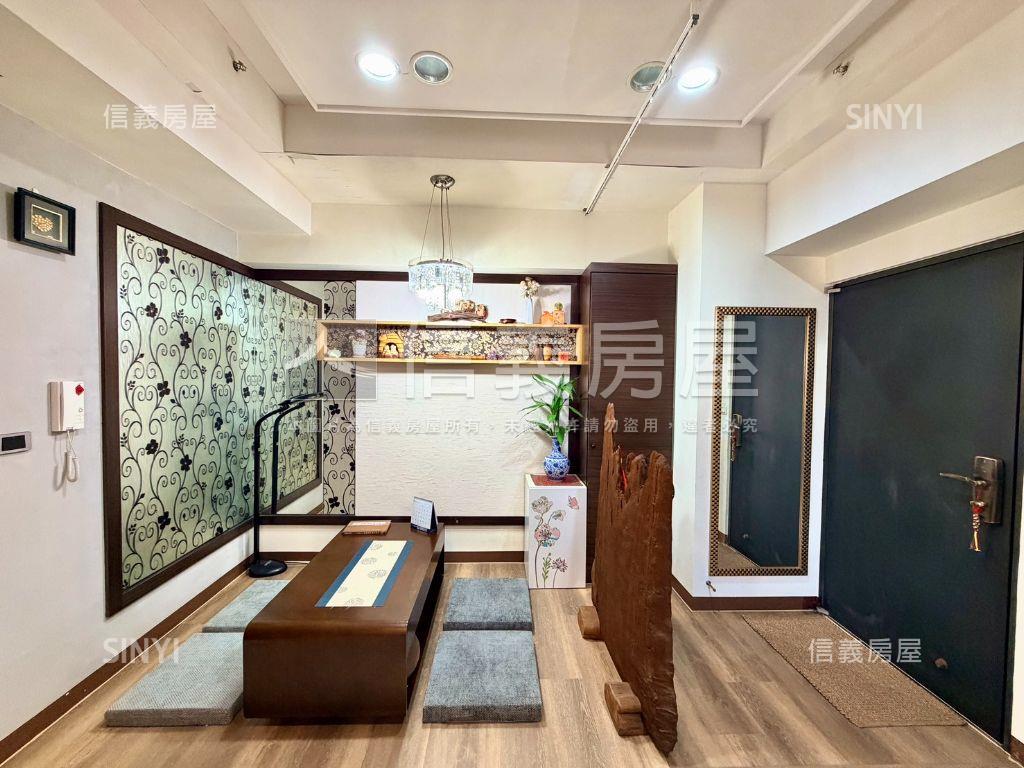 屋齡不到２０機能佳美三房房屋室內格局與周邊環境