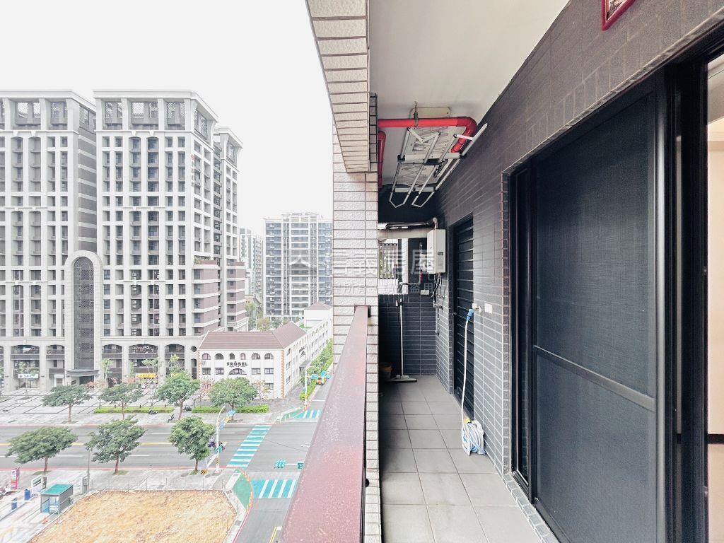 合展好市美兩房車位房屋室內格局與周邊環境