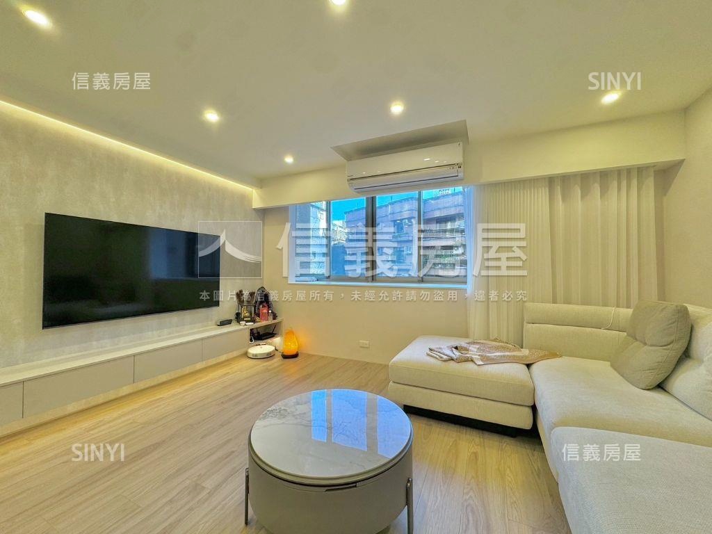 精裝北歐風『成功國宅』房屋室內格局與周邊環境