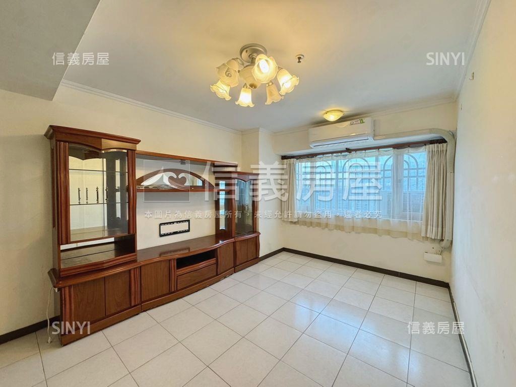 福利國高樓景觀３房房屋室內格局與周邊環境