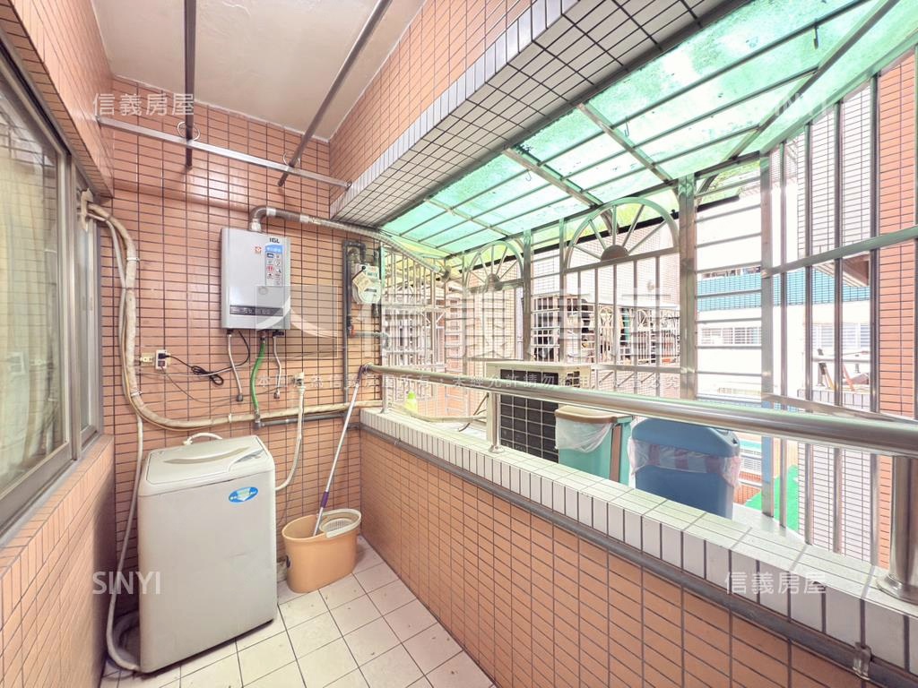 專任〖福利國〗景觀３房房屋室內格局與周邊環境