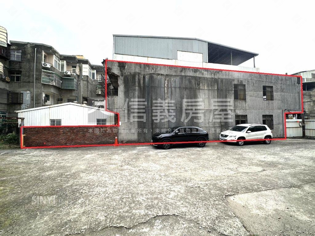 桃園三和街大地坪邊間透天房屋室內格局與周邊環境