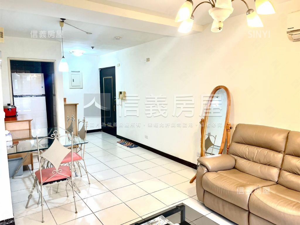 美！東方山河３＋１車位房屋室內格局與周邊環境