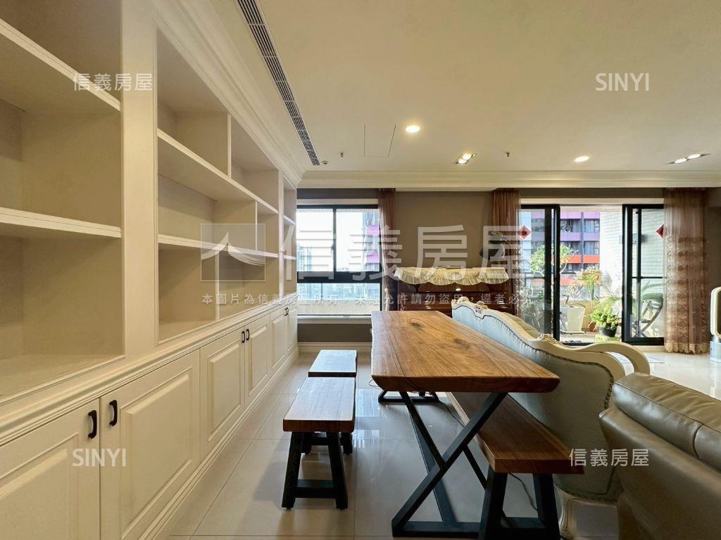 高雄美術館擁樂美邸房屋室內格局與周邊環境