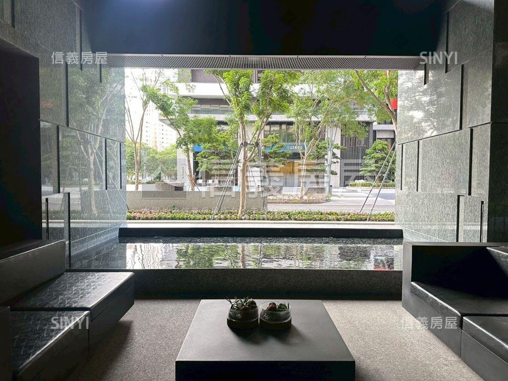 高雄美術館擁樂美邸房屋室內格局與周邊環境
