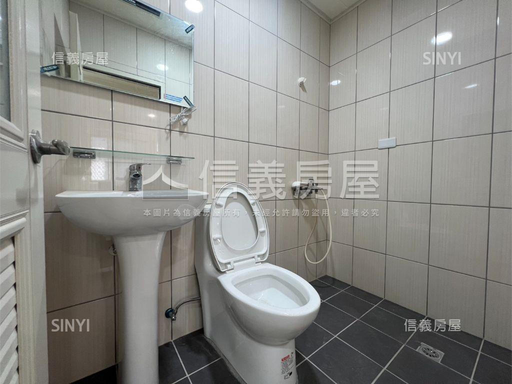 近明新科大透天投套房屋室內格局與周邊環境