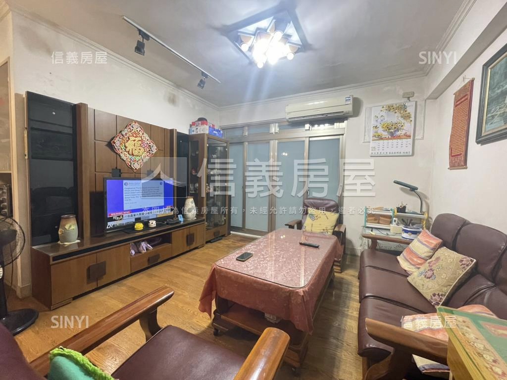 行政公寓黃金三樓好搶手房屋室內格局與周邊環境
