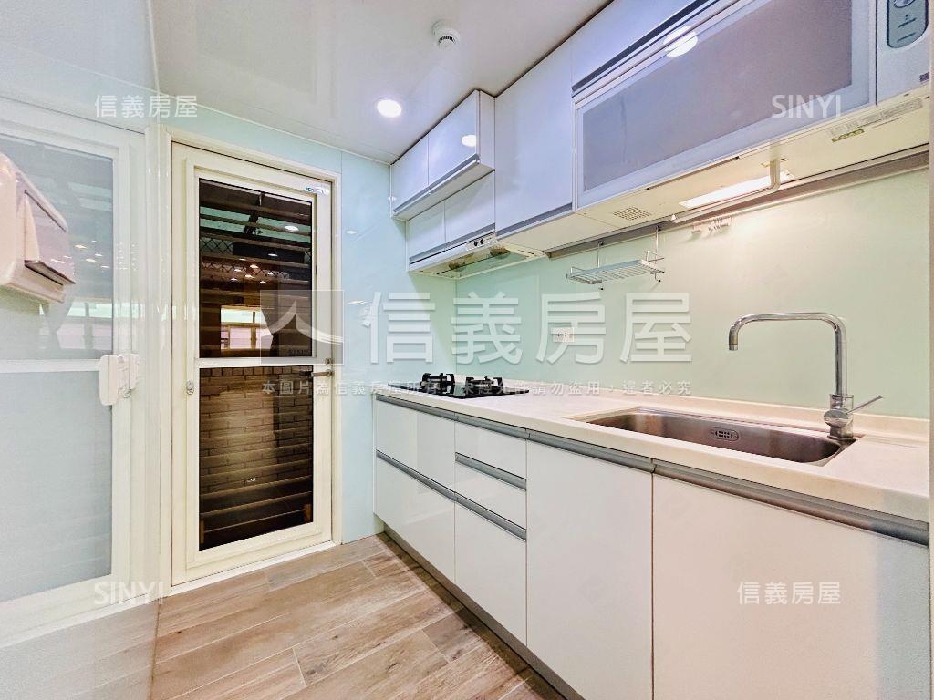 近總圖蘋果村美裝潢大兩房房屋室內格局與周邊環境