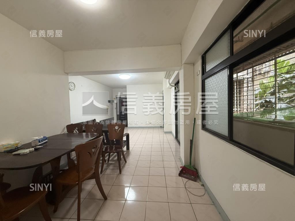 文山木柵稀有電梯三房房屋室內格局與周邊環境