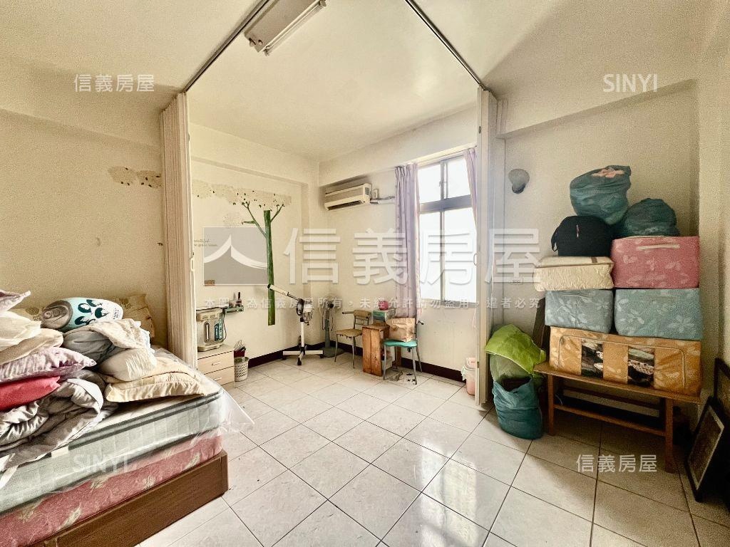 新市國中旁稀有店面透天房屋室內格局與周邊環境