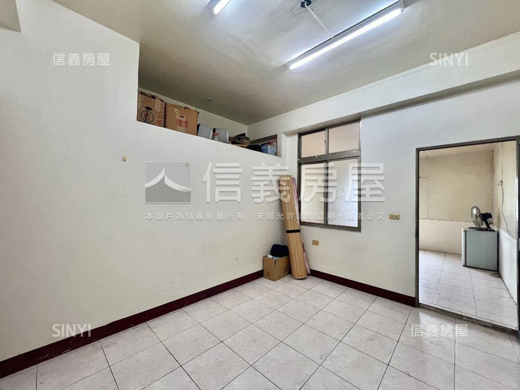 新市國中旁稀有店面透天房屋室內格局與周邊環境