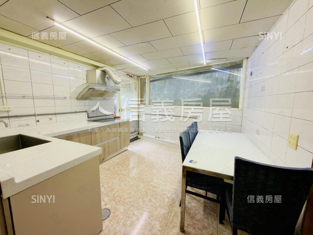 天母低總價好用１樓房屋室內格局與周邊環境