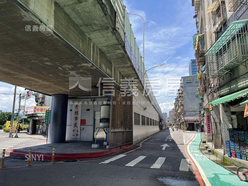 永和成功邊間低總三房房屋室內格局與周邊環境