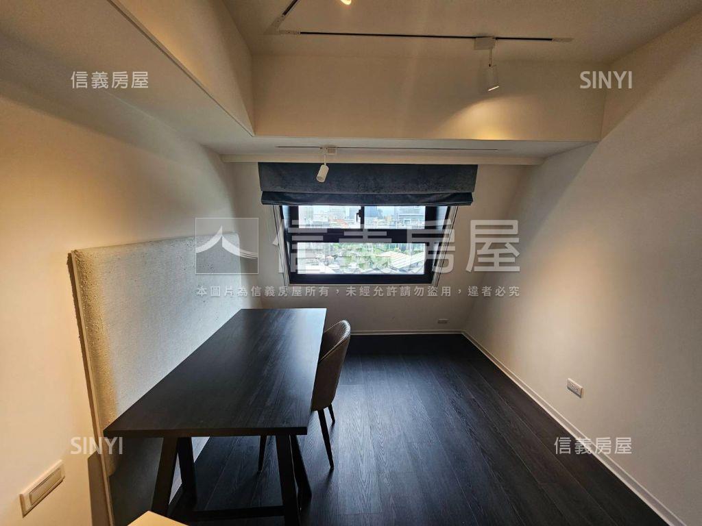 伊通馨苑高樓！！稀有釋出房屋室內格局與周邊環境