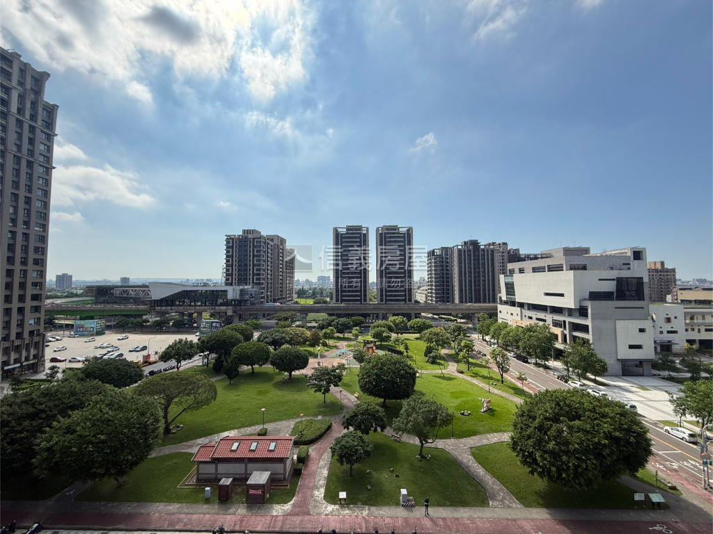 專任！！稀有面公園上城房屋室內格局與周邊環境