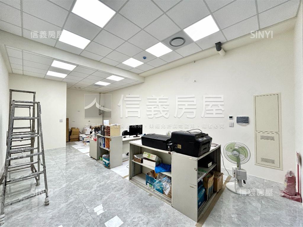 朗朗台大金店面Ａ房屋室內格局與周邊環境