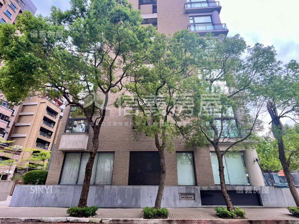 新接案～圓山窗外房屋室內格局與周邊環境