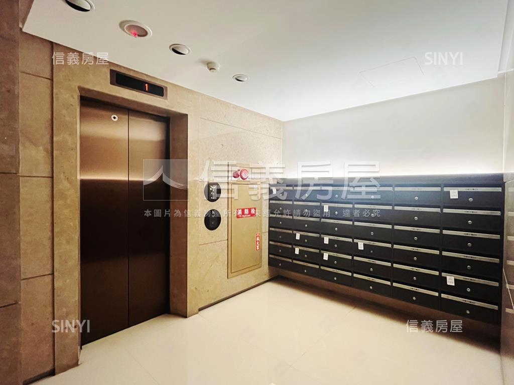 新接案～圓山窗外房屋室內格局與周邊環境