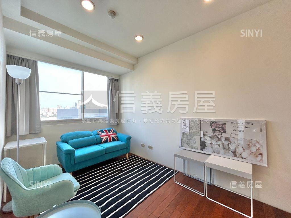 稀有釋出綠園道首排美宅房屋室內格局與周邊環境