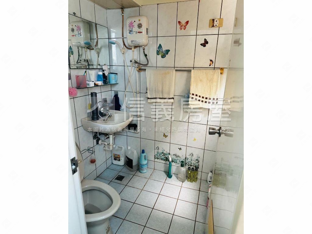 淡水風華收租３房房屋室內格局與周邊環境