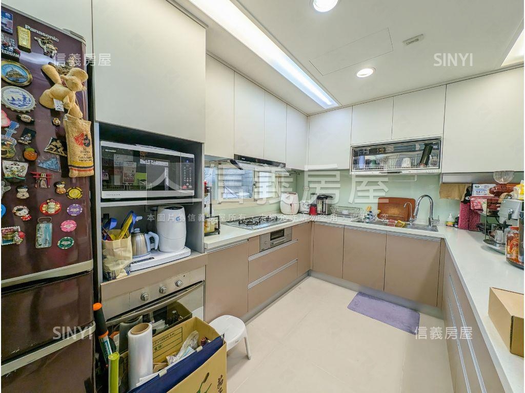 【皇家夏宮】質感裝潢美墅房屋室內格局與周邊環境