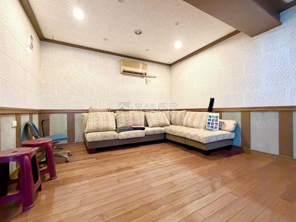 仁武國小旁美透天房屋室內格局與周邊環境