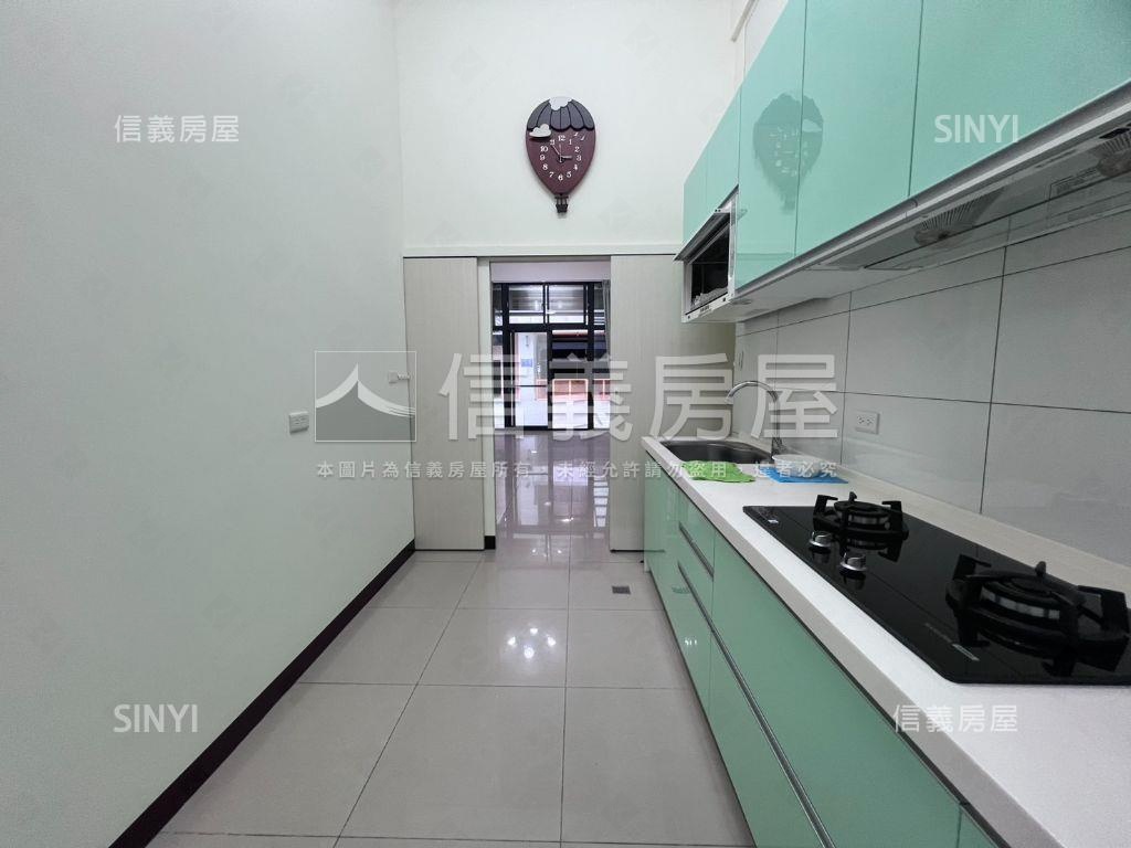 自強國中華廈房屋室內格局與周邊環境