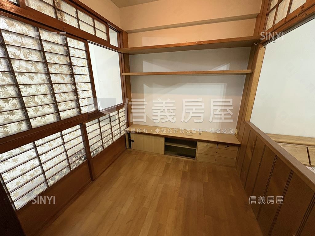 正美村南路二樓公寓房屋室內格局與周邊環境