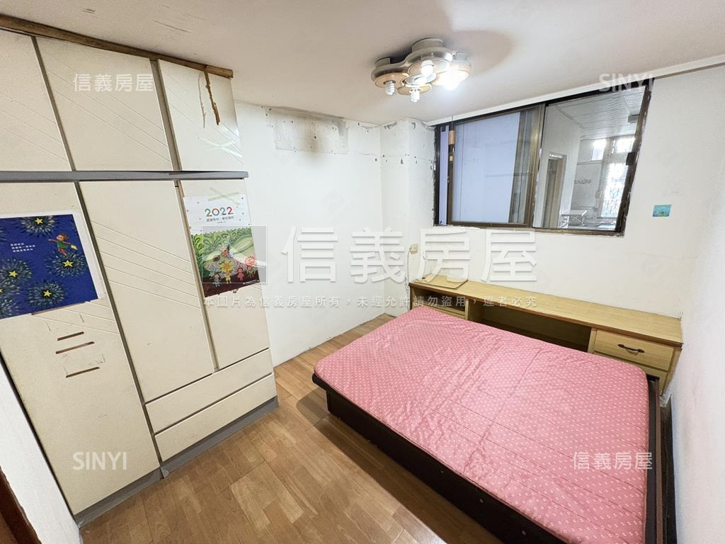 正美村南路二樓公寓房屋室內格局與周邊環境