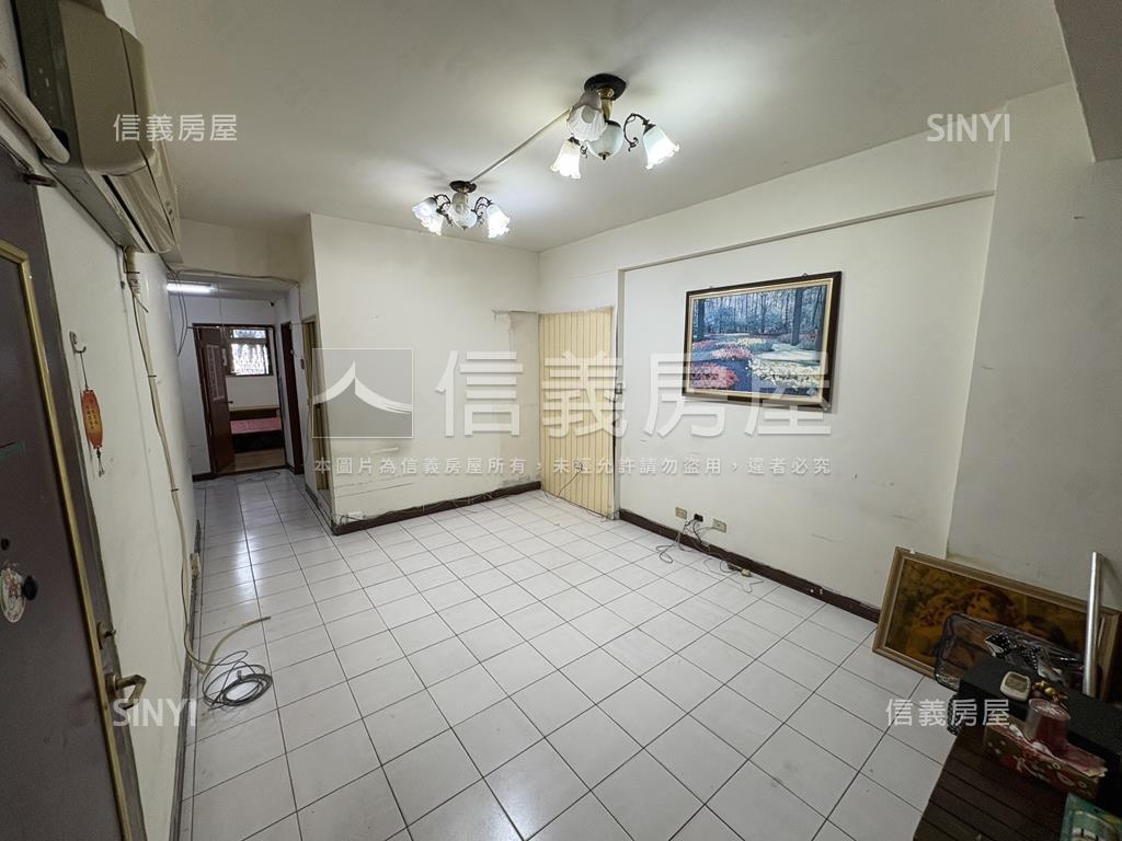 正美村南路二樓公寓房屋室內格局與周邊環境