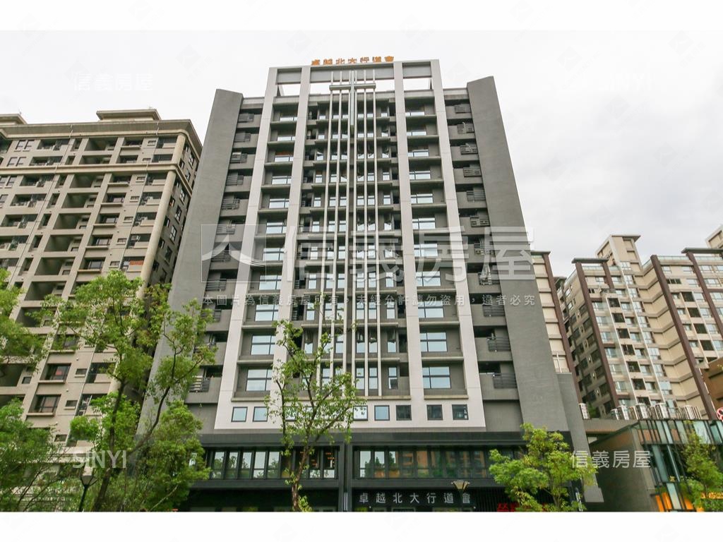 榮耀高樓層兩房平面車位房屋室內格局與周邊環境