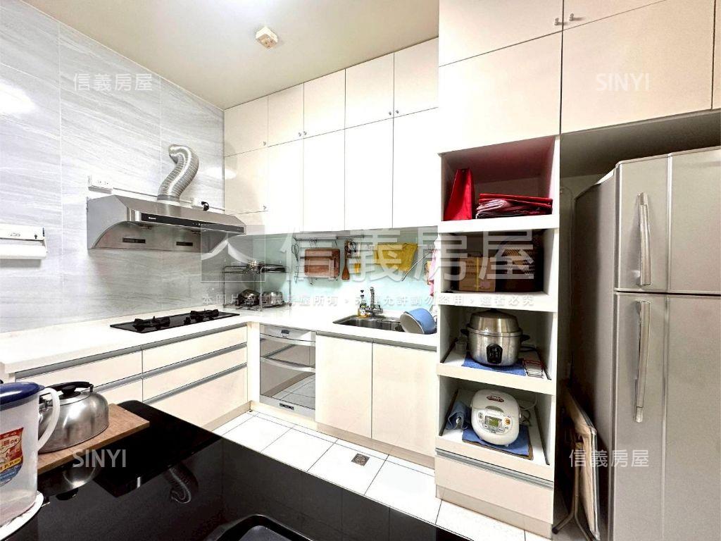 近益民國小裝潢美透天房屋室內格局與周邊環境