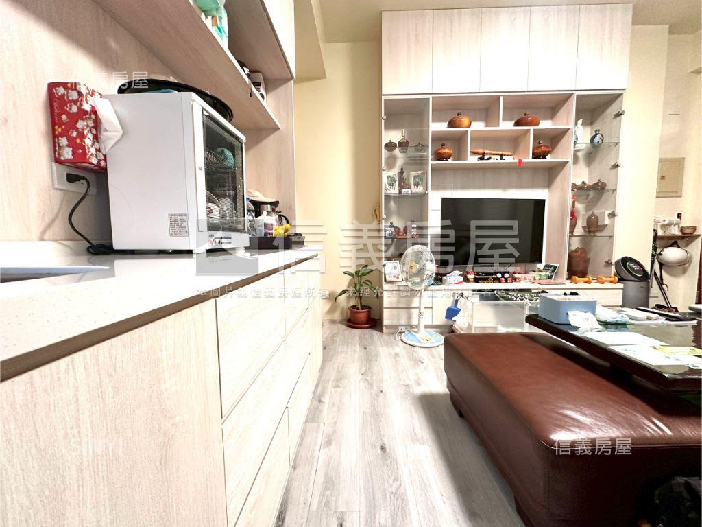 近益民國小裝潢美透天房屋室內格局與周邊環境