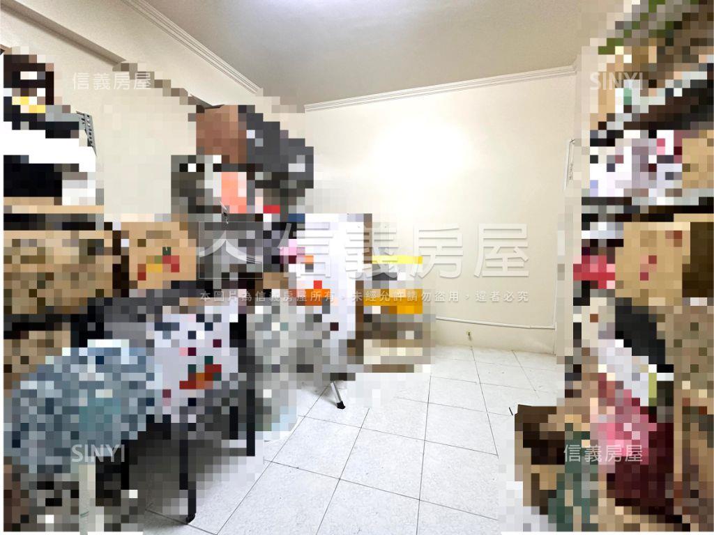 近益民國小裝潢美透天房屋室內格局與周邊環境