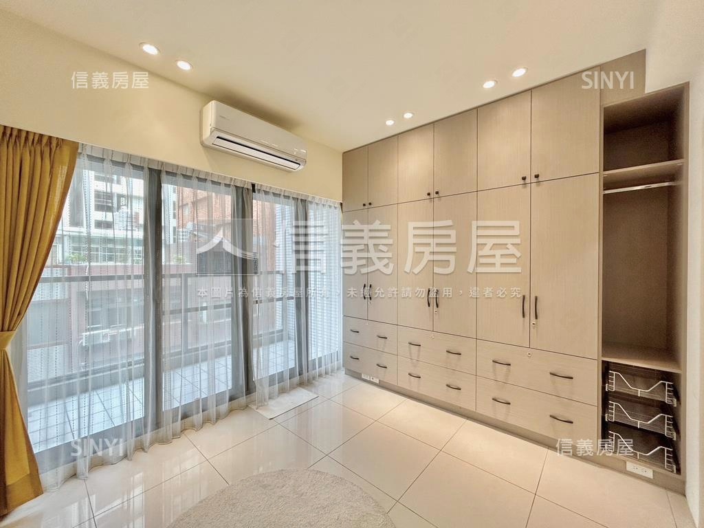 鄰近三民國中三房平車房屋室內格局與周邊環境