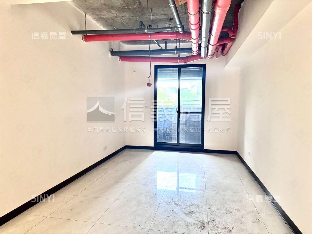 優創客近竹北高鐵黃金店面房屋室內格局與周邊環境