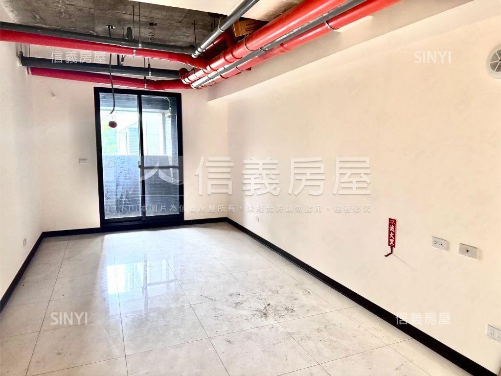 優創客近竹北高鐵黃金店面房屋室內格局與周邊環境