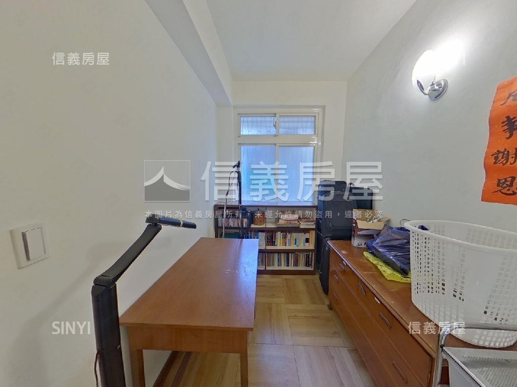 民生社區正面公園二樓美寓房屋室內格局與周邊環境