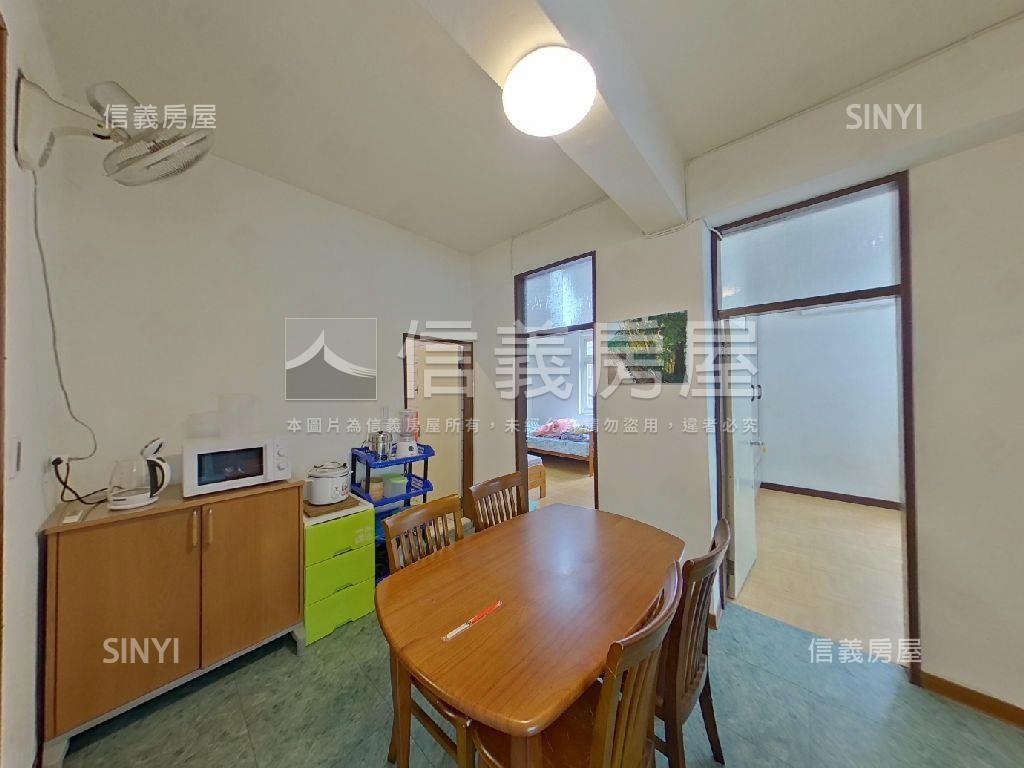 民生社區正面公園二樓美寓房屋室內格局與周邊環境