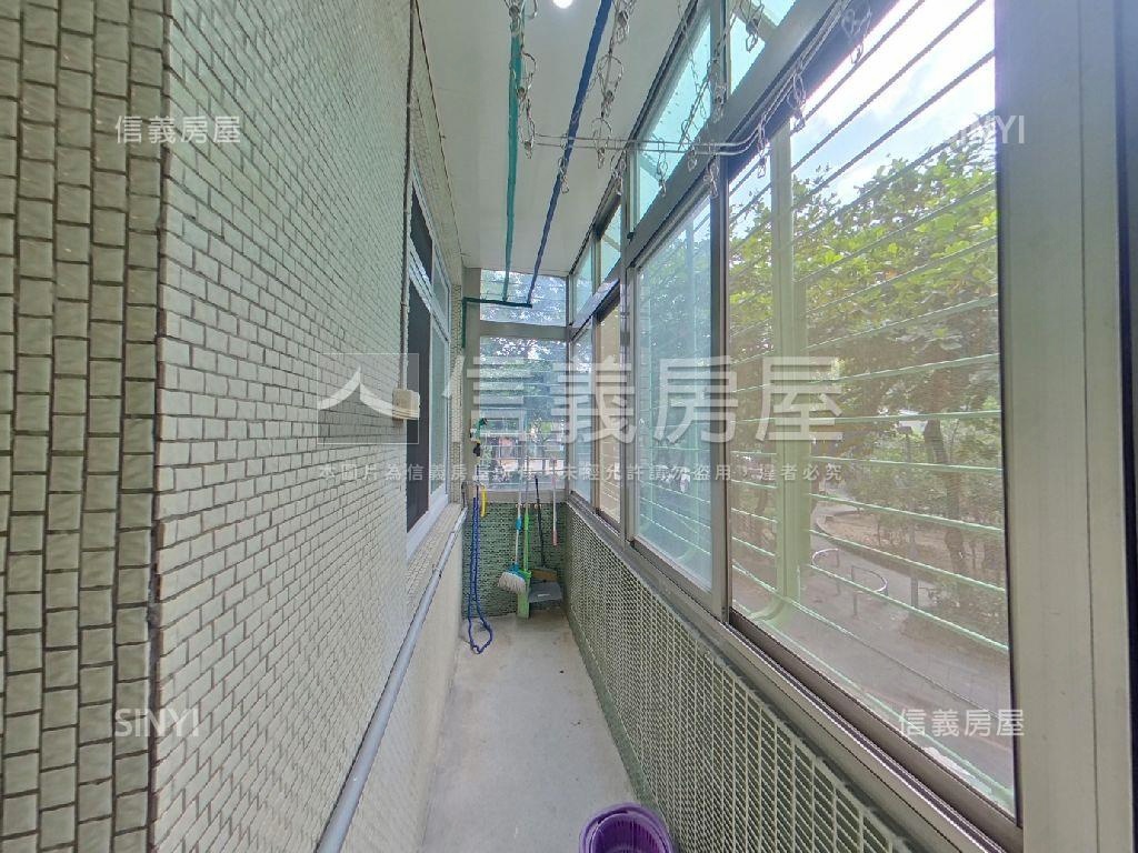 民生社區正面公園二樓美寓房屋室內格局與周邊環境