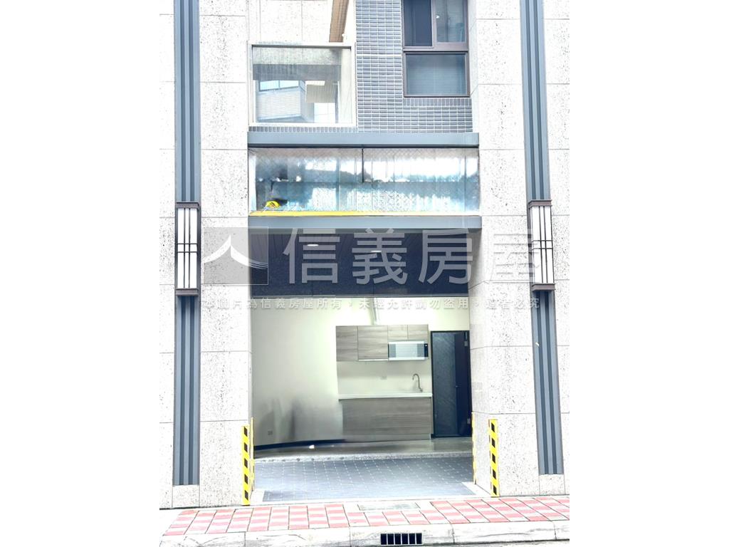 英倫公園Ω稀有金店面房屋室內格局與周邊環境