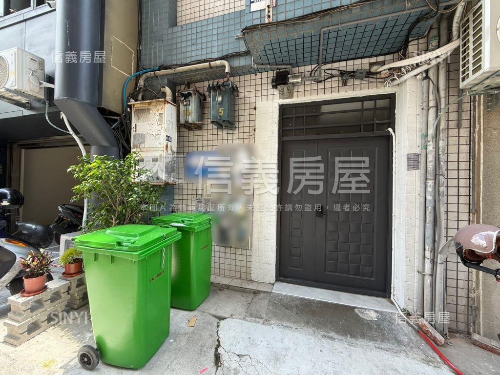 正台中路電梯分租三套５樓房屋室內格局與周邊環境